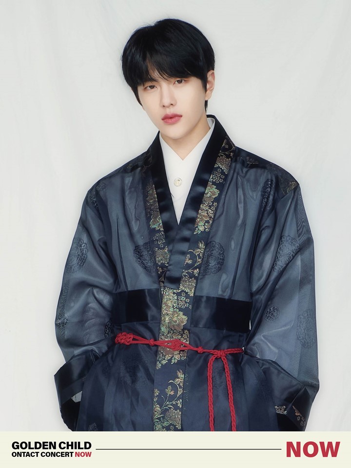 Gagah Dengan Baju Tradisional