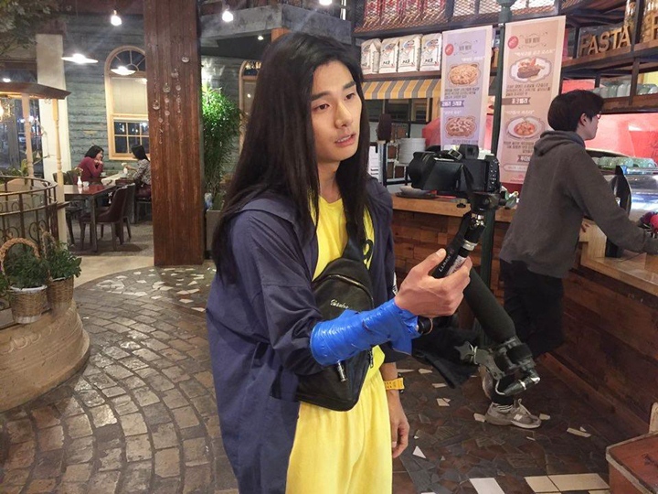 Aktor Yang Profesional