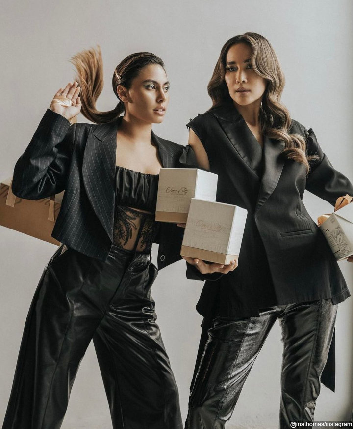 <i>Stunning</i> bareng valerie