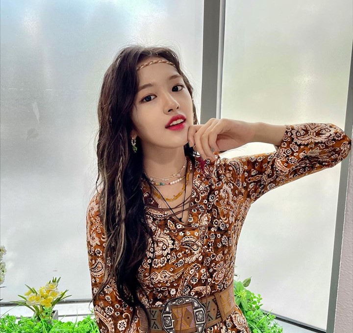 Cantik dan cerdas
