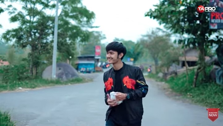 Model video klip