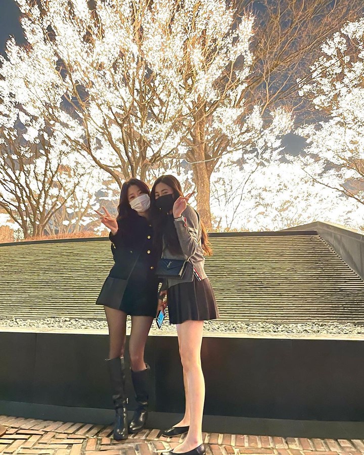 Bareng <i>other half</i>