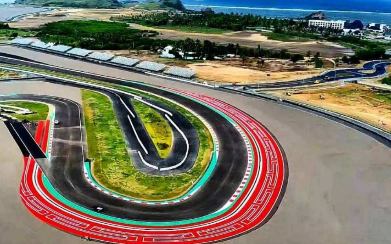 Siap-Siap! Warga Lombok Bakal Segera Dapat Vaksin Booster Jelang MotoGP Mandalika