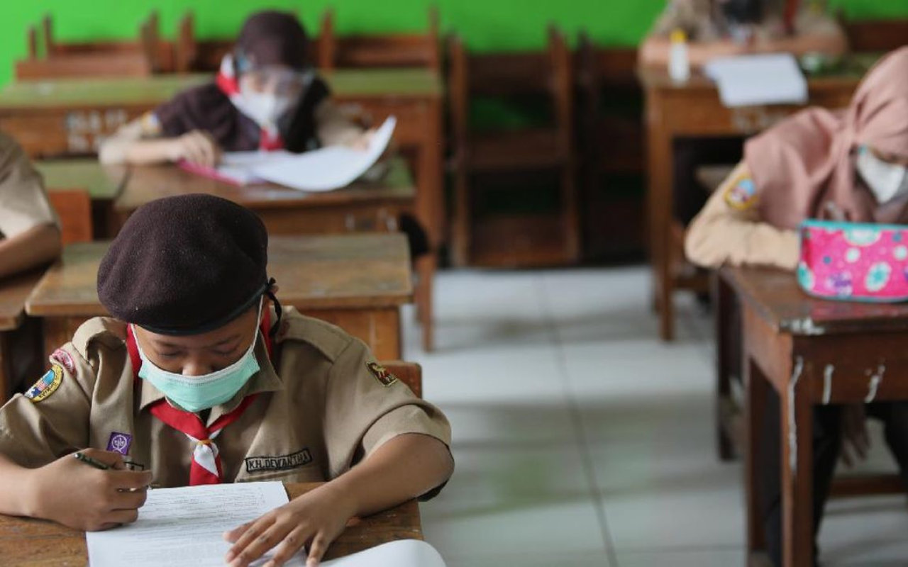 PTM di Belasan Sekolah DKI Jakarta Dihentikan Imbas Guru Hingga Murid Terpapar COVID-19