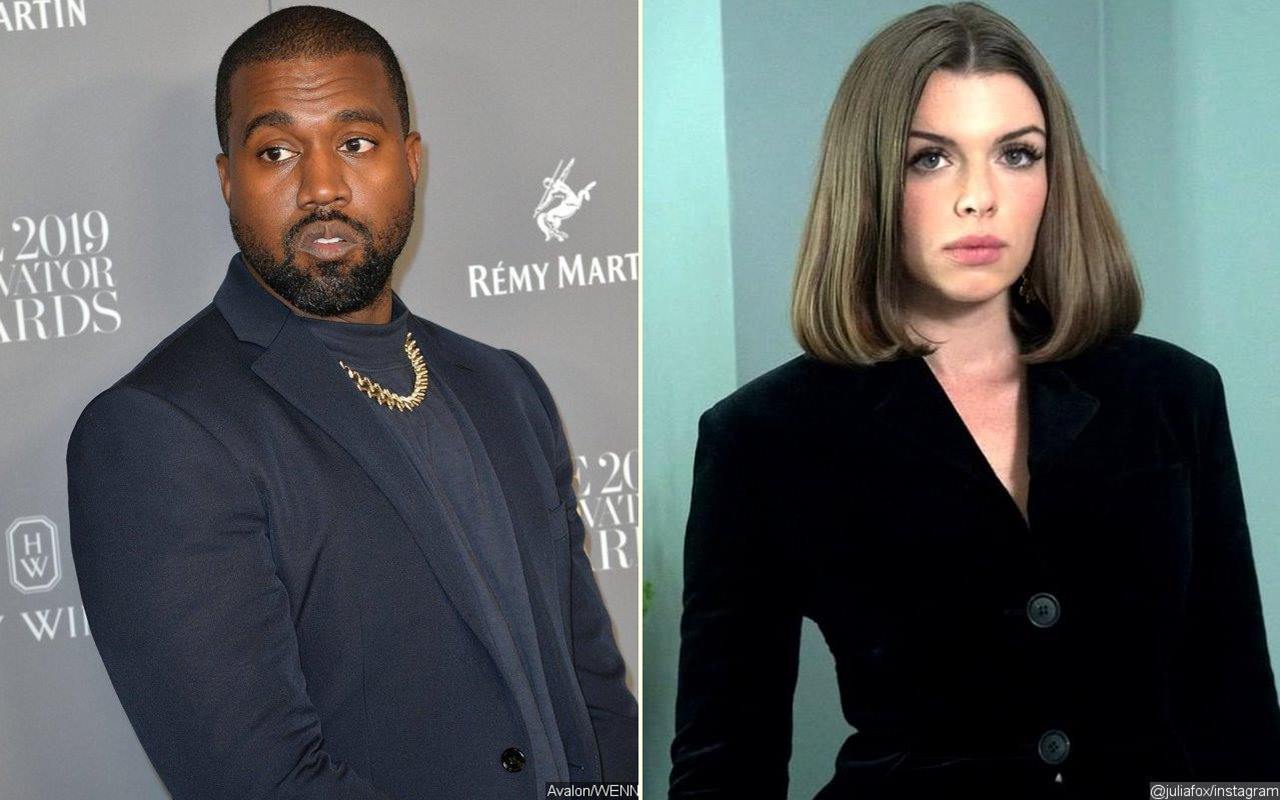 Diinvestigasi Usai Diduga Pukul Fans, Kanye West Tak Sungkan Cium Julia Fox Di Hadapan Media