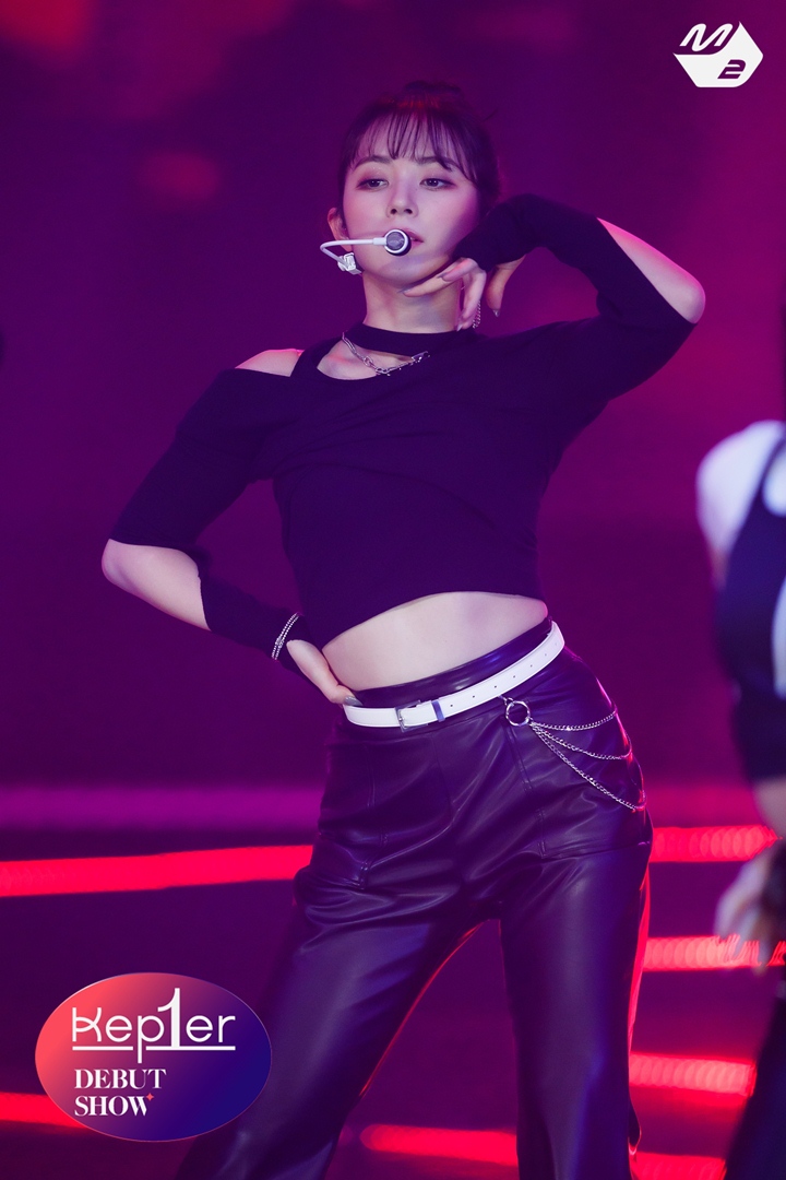 Pancarkan Pesona <i>Girl Crush</i>