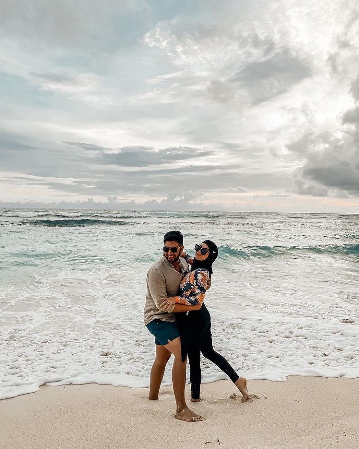liburan romantis