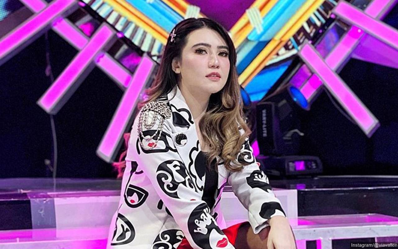 'Anti Ngegas', Penjelasan Via Vallen Usai Sang Ibu Digunjing Karena Pakai Banyak Emas Tuai Dukungan