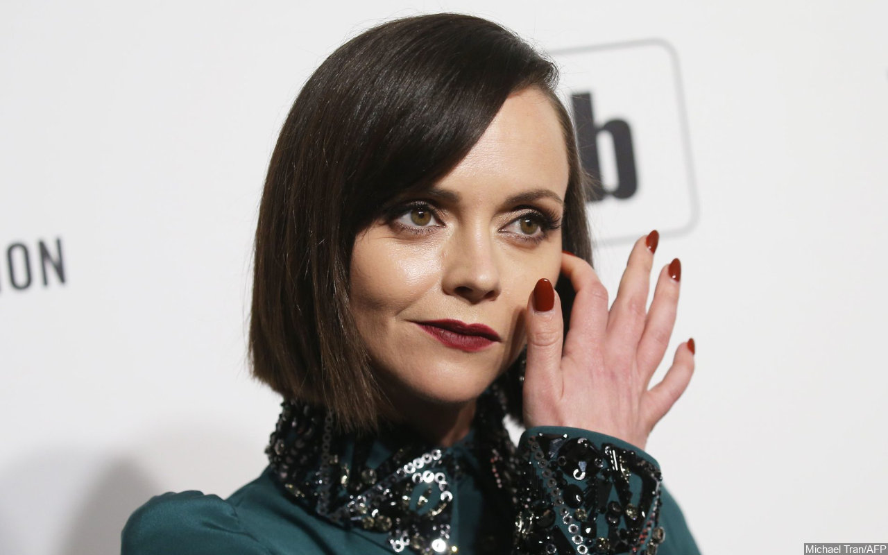 Christina Ricci Akui Berusaha Keras Ubah Dirinya Agar Sesuai Standar Aktris Hollywood