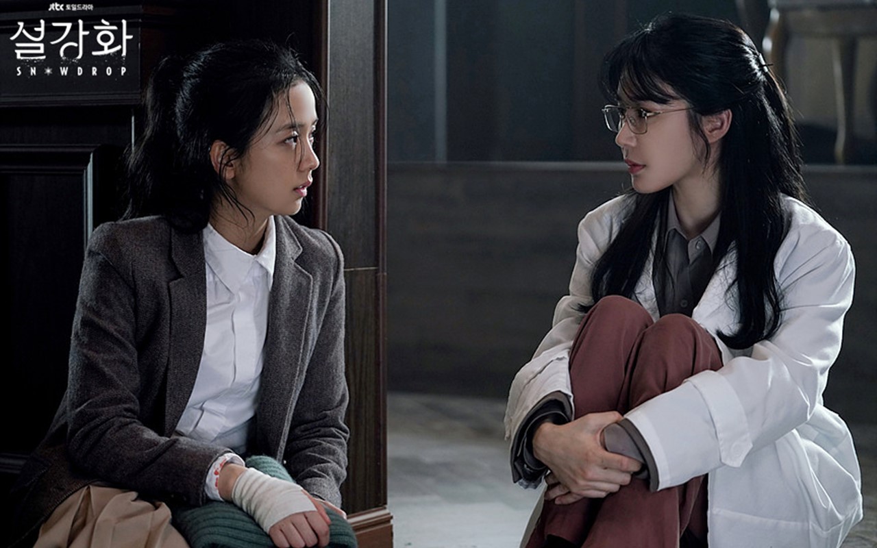 Adegan Yoo In Na Tampar Jisoo BLACKPINK di 'Snowdrop' Picu Perdebatan