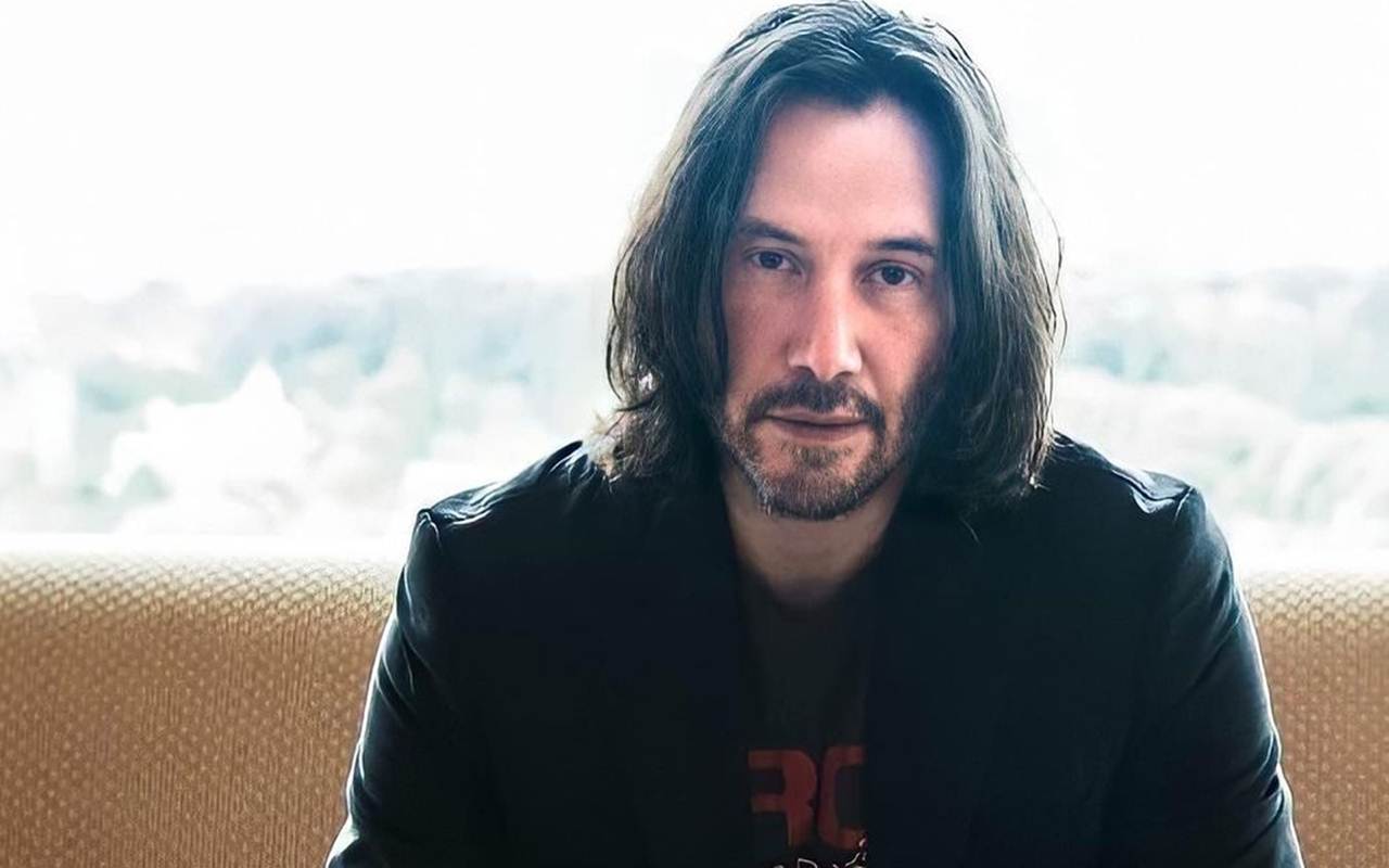 Keanu Reeves Ternyata Juga Pernah Minta Tanda Tangan Artis, Siapa?