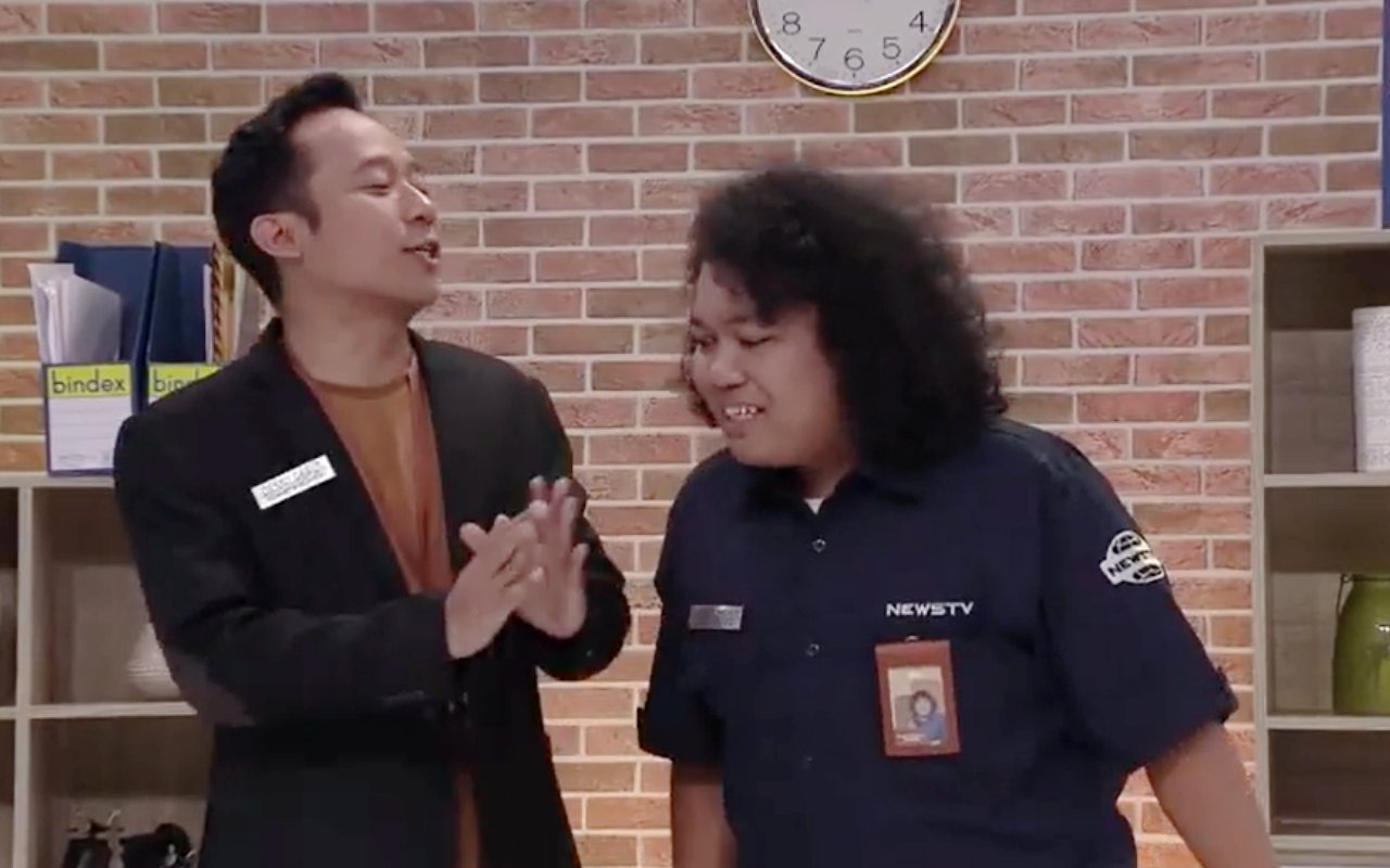 Bintangi Program Komedi 'Cross Check!', Denny Cagur Bakal Berperan Jadi Pemimpin Redaksi