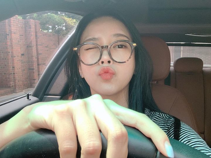 minim <i>make up</i> tetap memesona