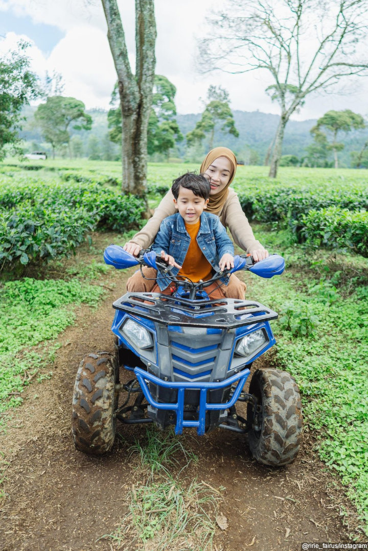 <I>Rafting</I> dan naik ATV bareng 