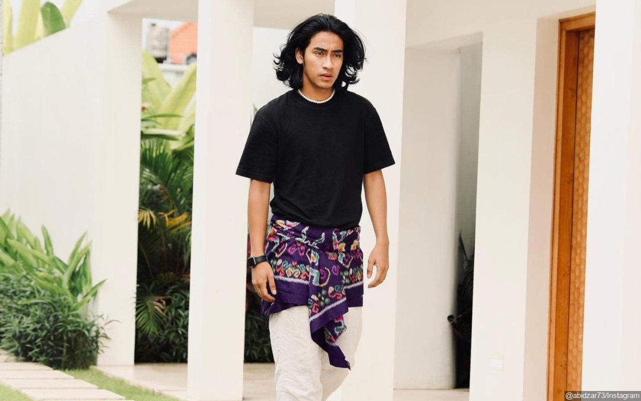 Abidzar Al-Ghifari Dituduh Pakai Anting Hingga Dihujat Begini, Balasannya Bikin Riuh
