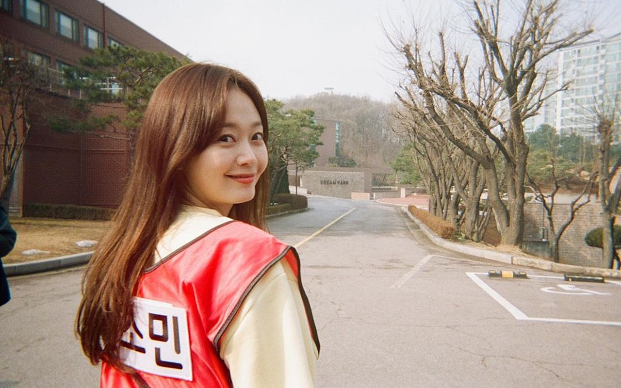 Jeon So Min Datang ke Lokasi Syuting 'Running Man' Dalam Kondisi Mengkhawatirkan