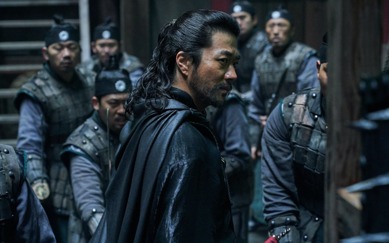 Kwon Sang Woo Beri Perhatian Ekstra pada Adegan Aksi 'The Pirates 2', Kenapa?