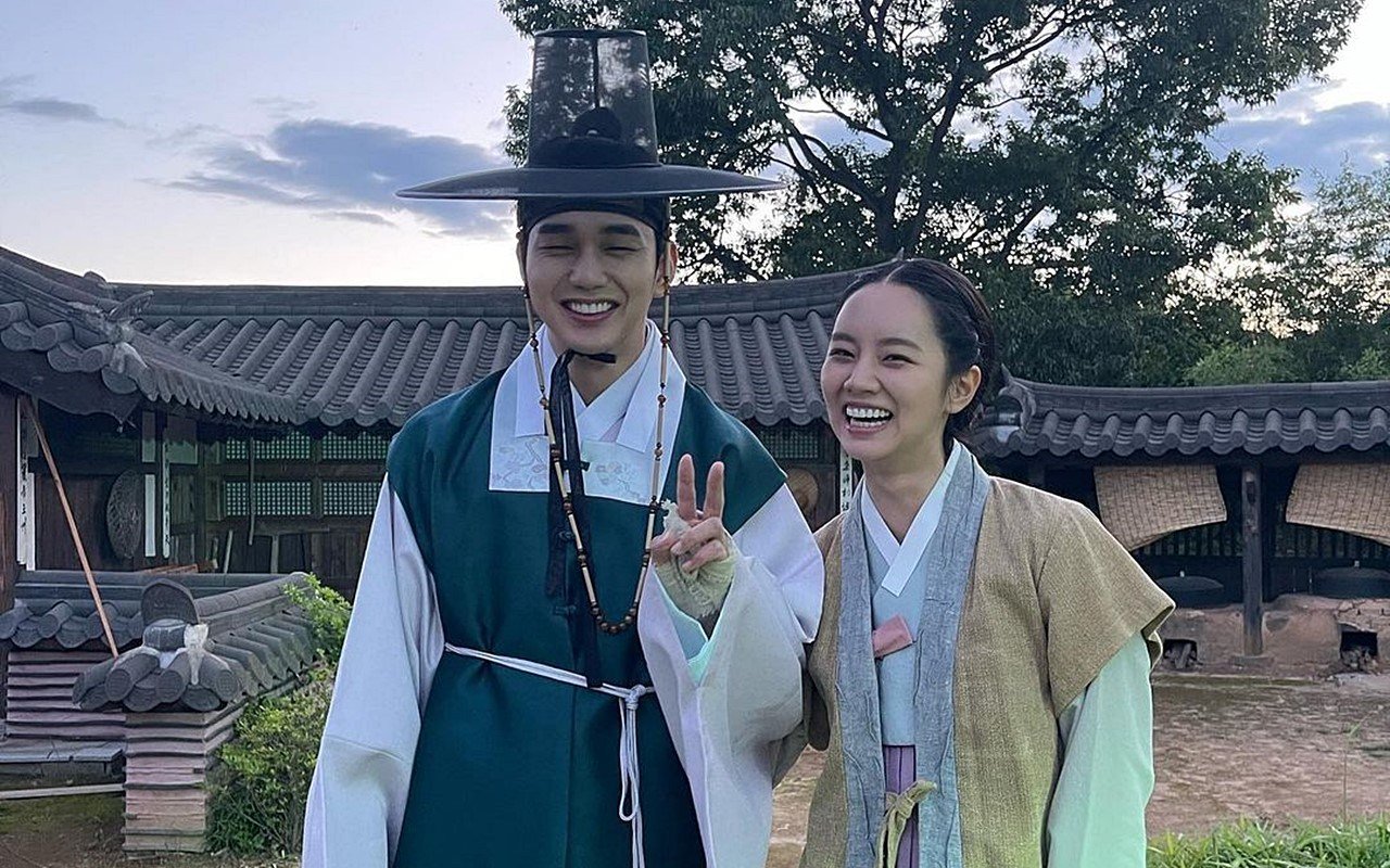 Yoo Seung Ho dan Hyeri Kompak Curhat Kurang Tidur Demi Syuting 'Moonshine'