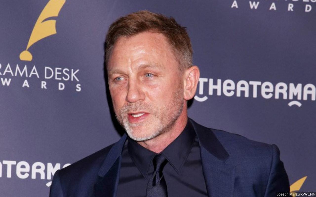 Kepala Daniel Craig Mendadak Berdarah Saat Lakukan Interview, Kok Bisa?