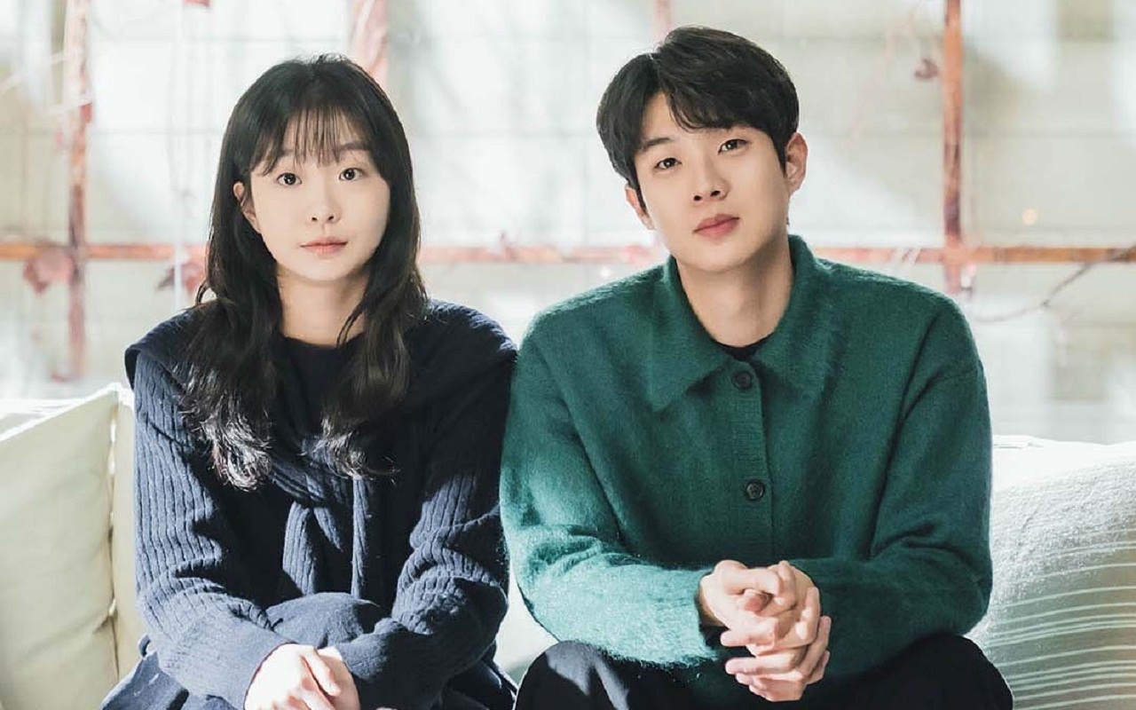 Begini Akhir Kisah Cinta Kim Da Mi dan Choi Woo Shik di 'Our Beloved Summer'