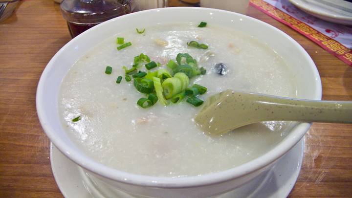  Makan Bubur Atau Daging untuk Sarapan