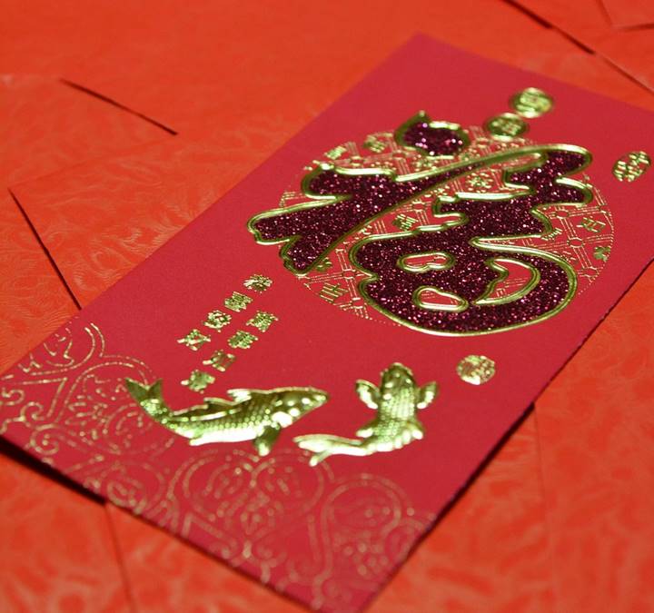 Memberi Angpau dalam Jumlah Ganjil 