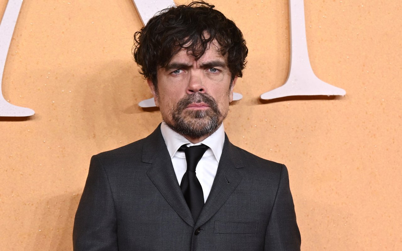 Peter Dinklage Sebut Remake Live-Action 'Snow White and the Seven Dwarfs' Bentuk Kemunduran