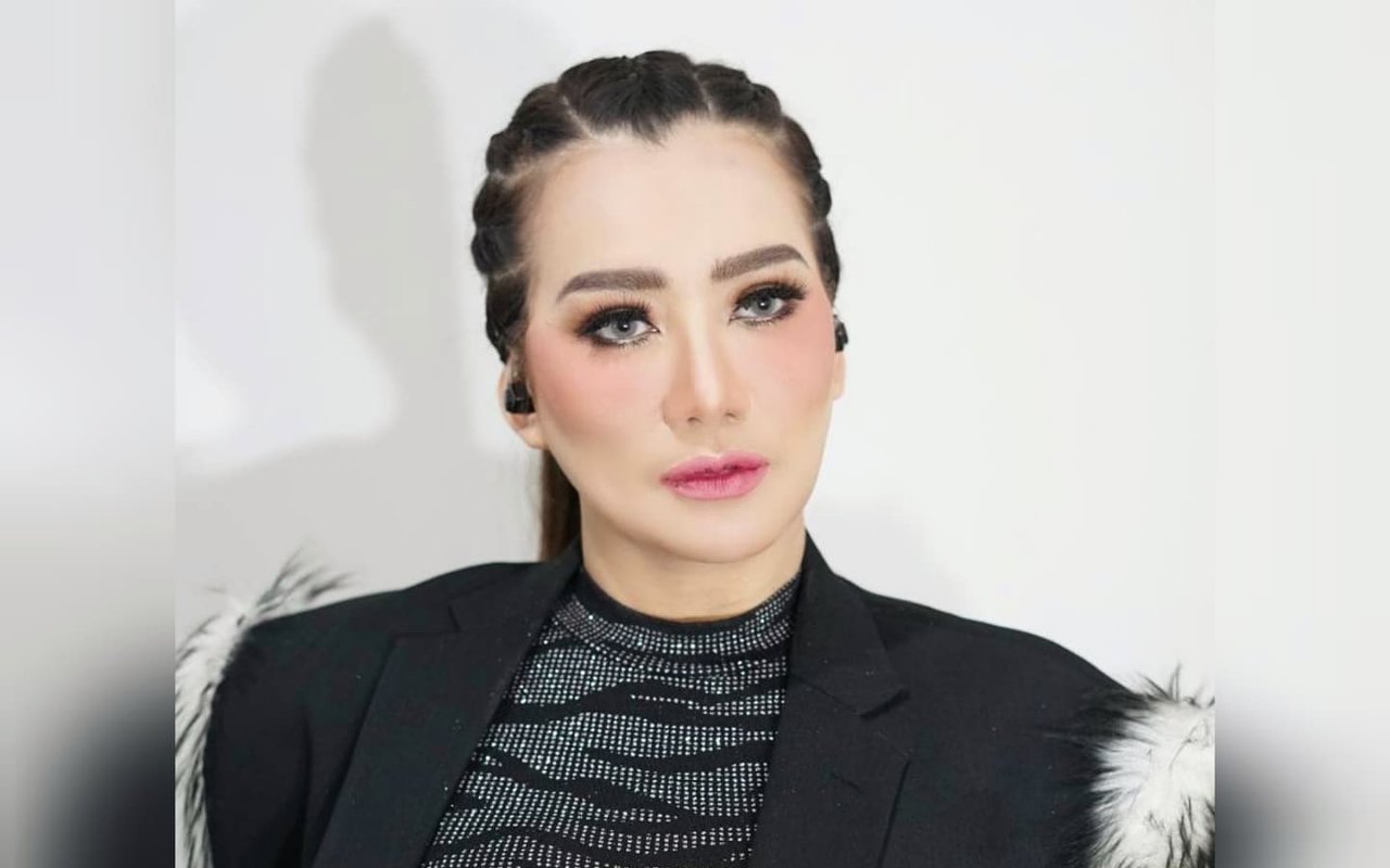 Reza Artamevia Tampil Berhijab, Ungkap Hubungan Al-Qur'an dengan Kariernya sebagai Penyanyi