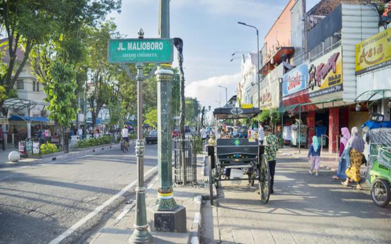 Resmikan Tempat Relokasi PKL Malioboro, Sultan Hamengku Buwono X Ingin Kembalikan Hak Pejalan Kaki