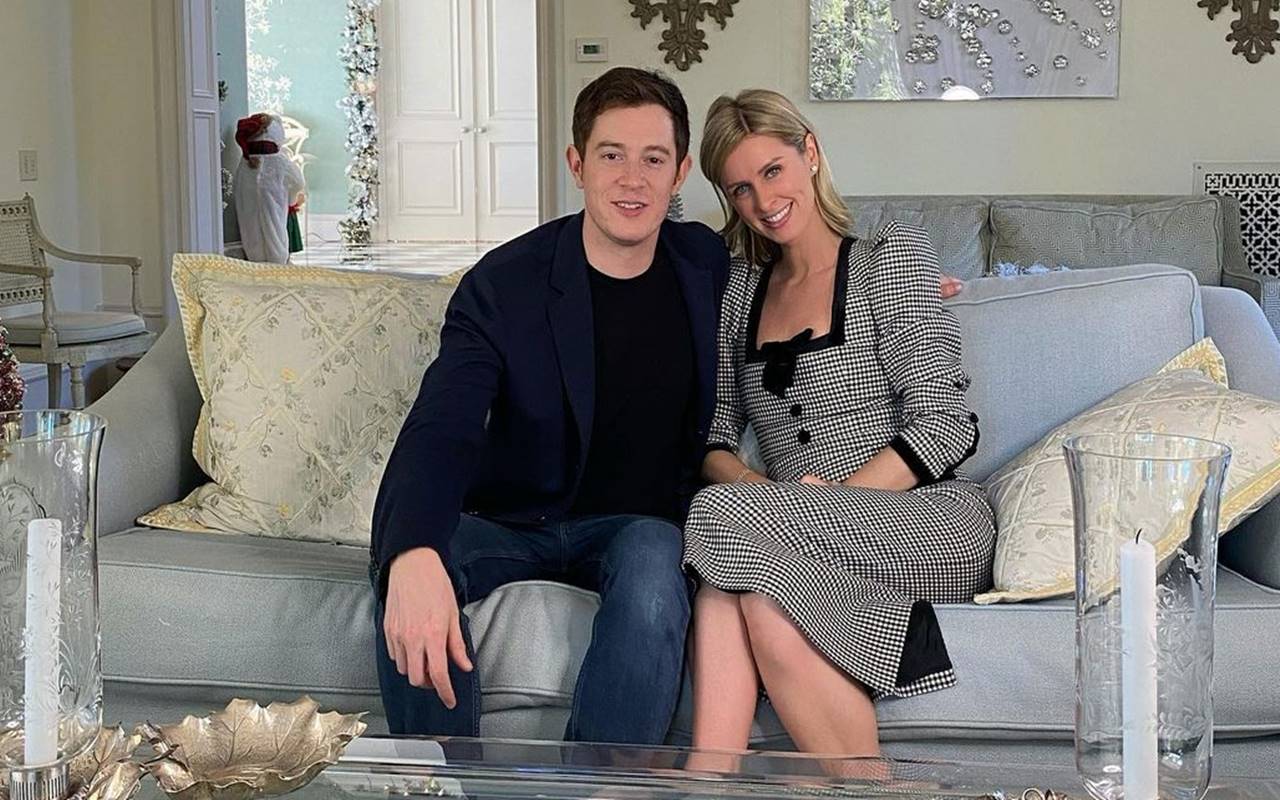 Nicky Hilton Adik Paris Hilton Umumkan Tengah Hamil Anak Ketiga Dengan Suami Miliarder