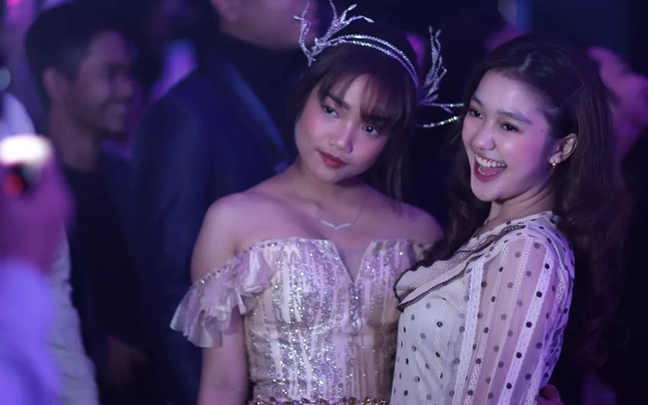 Postingan Chika 'Bestie' Dikasihani Usai Fuji-Thariq Jadian, Kok Bisa?
