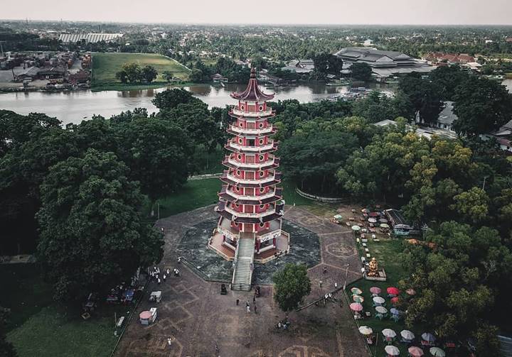 Kuil Pulau Kemaro di Palembang