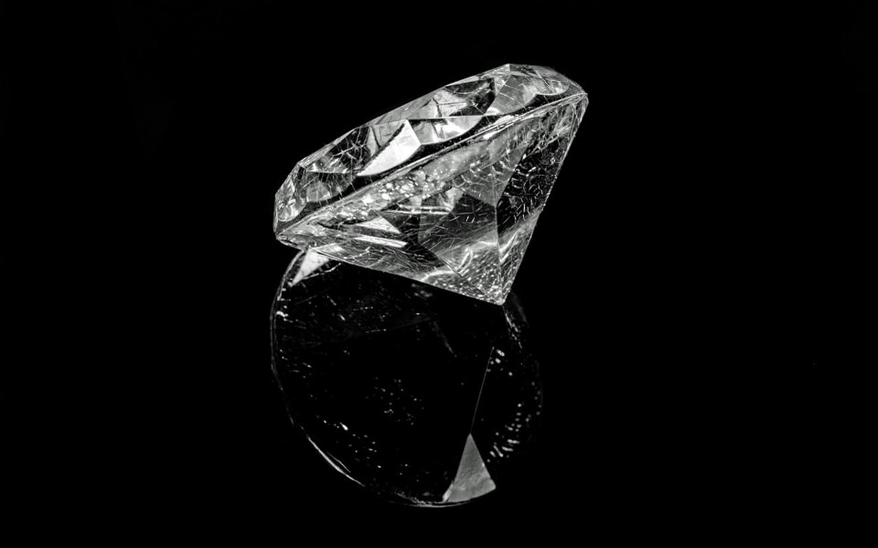 Berlian Hitam Terbesar di Dunia Terjual dengan Uang Kripto, Diyakini Berusia 2 Miliar Tahun Lebih