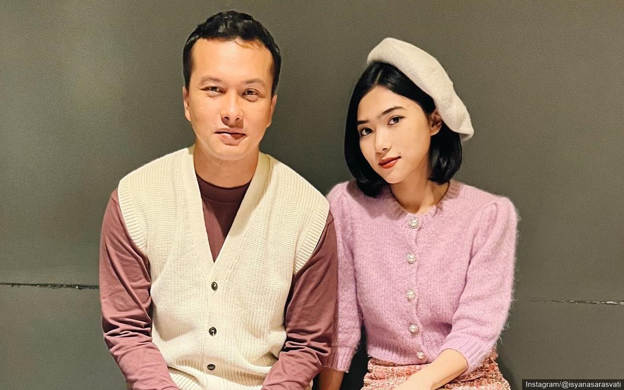 Isyana Sarasvati Sampai ‘Salting’ Berdiri di Samping Nicholas Saputra, Justru Disanjung Begini