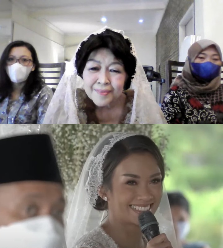 Momen haru meminta restu