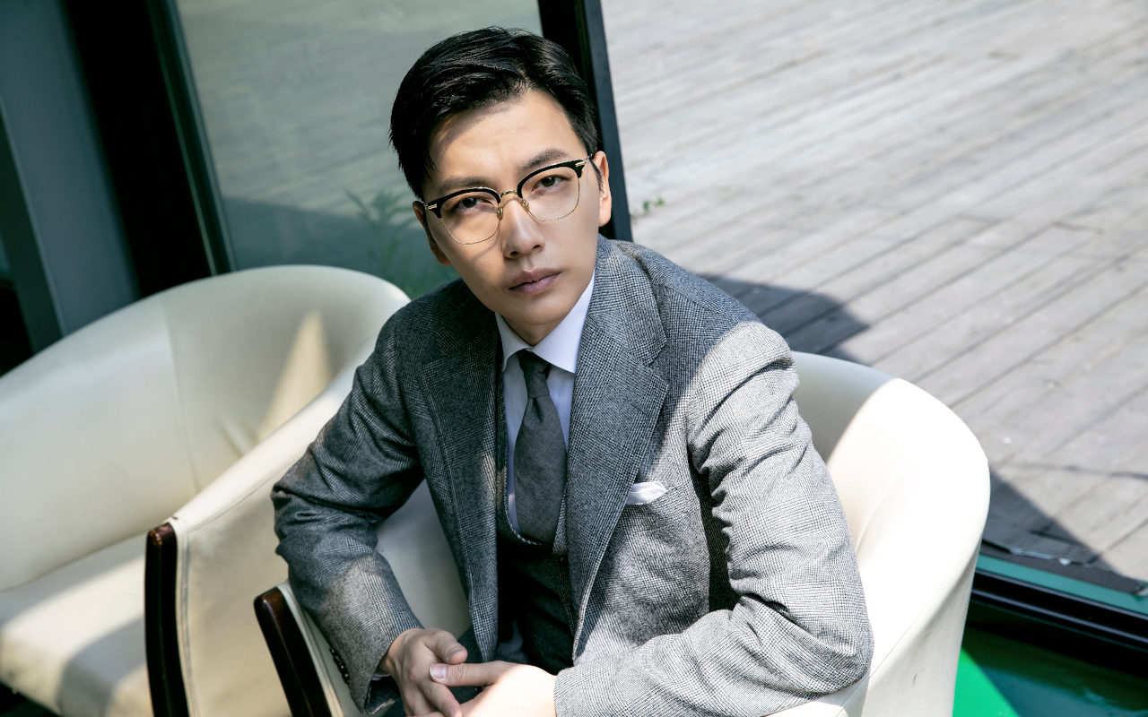 Jadi Bintang Tamu, Pernyataan Lee Dong Hwi di 'Tteokbokki Brothers' Ini Bikin Khawatir