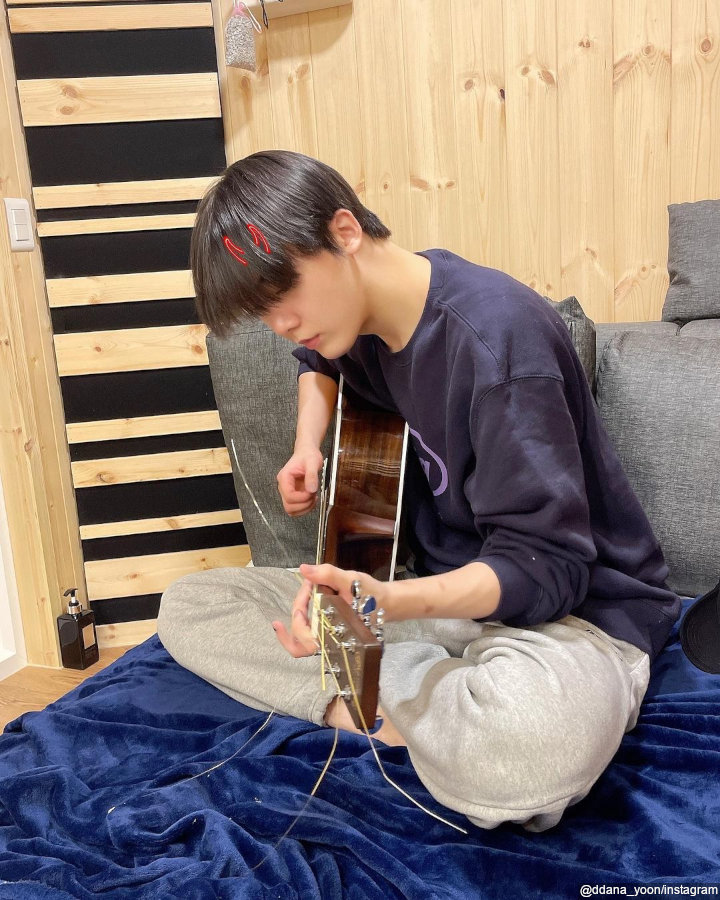 Jago Main Gitar