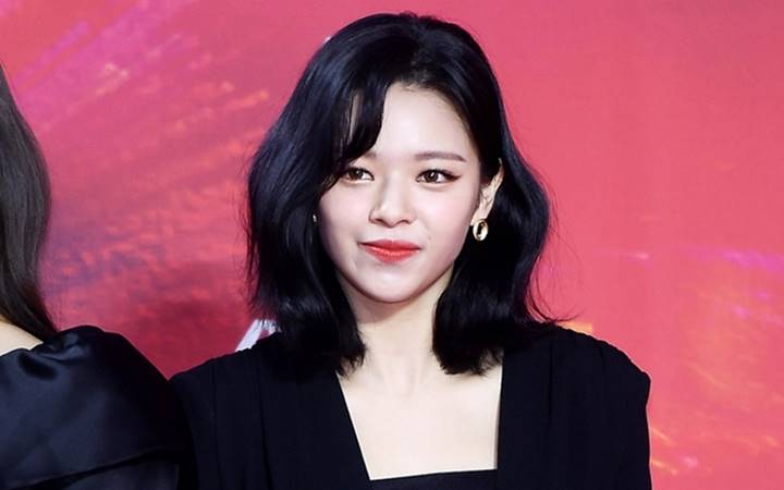 Jeongyeon TWICE