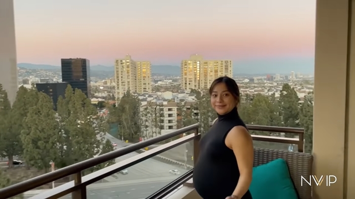 Balkon Dengan Pemandangan Indah