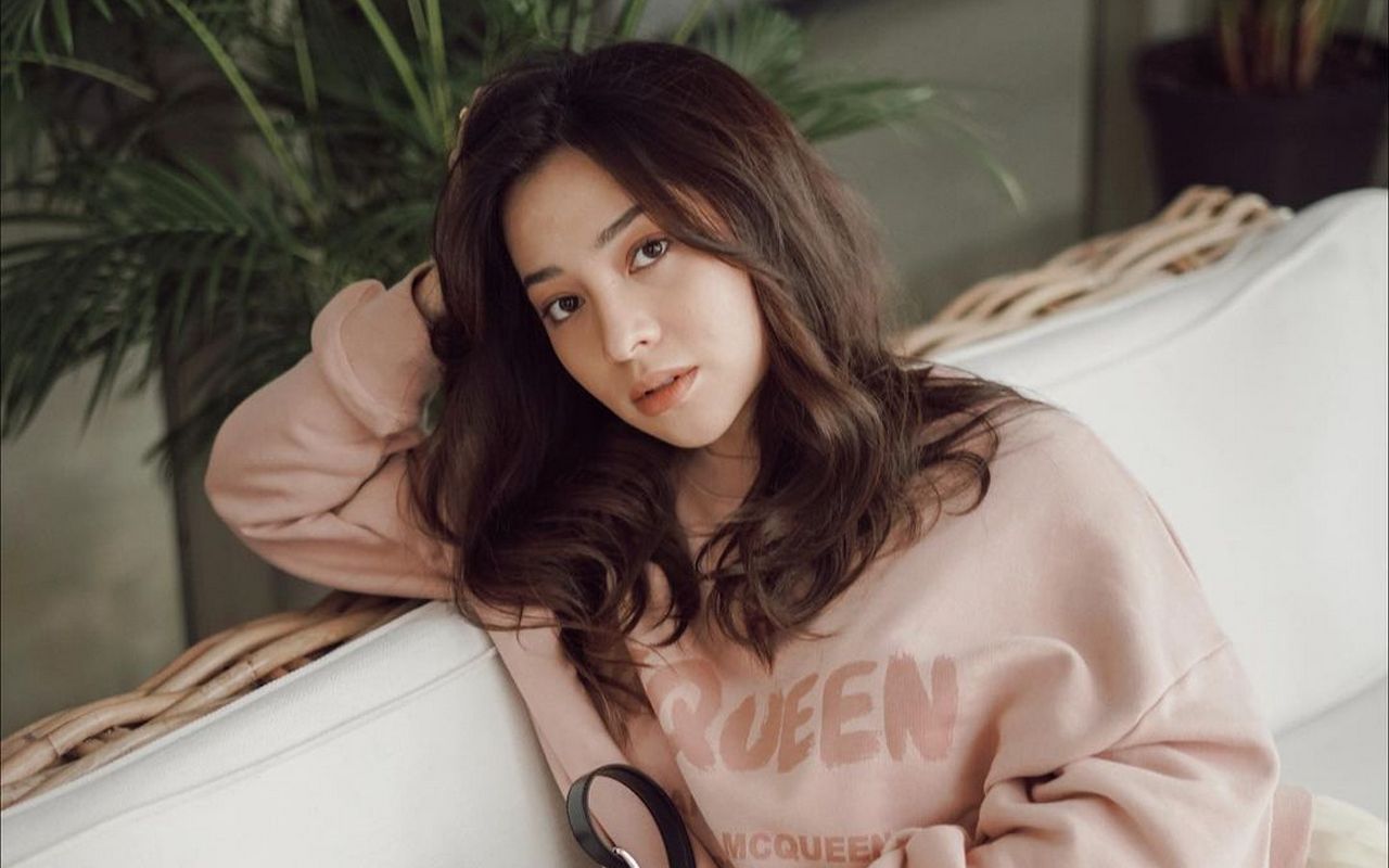 Potret Menawan Nikita Willy Pamer Babybump Curi Fokus, Aura Keibuan Makin Terpancar