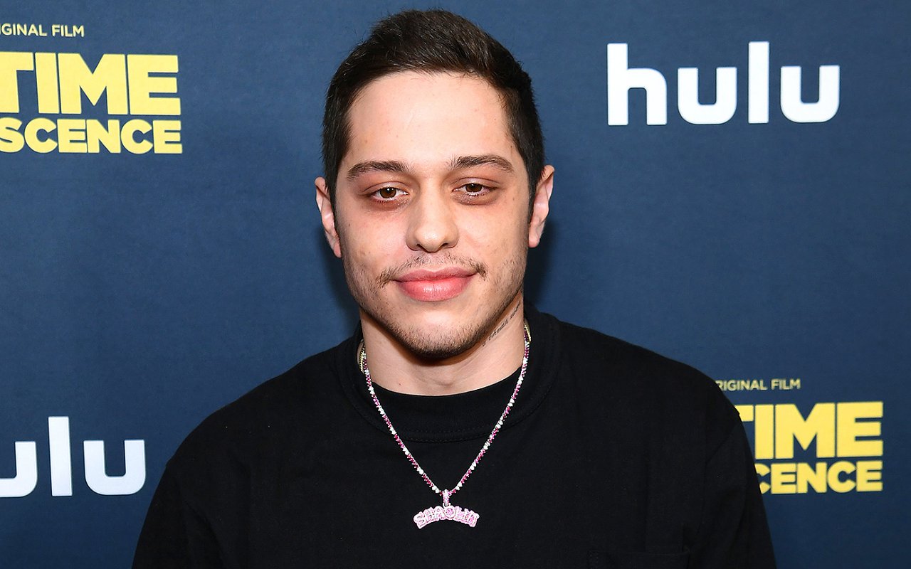 Pete Davidson Kembali Hapus Instagram Usai Beberapa Hari Aktifkan Akun, Gara-Gara Kanye West?