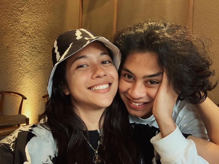 Potret <i>Selfie</i> Yang Menggemaskan