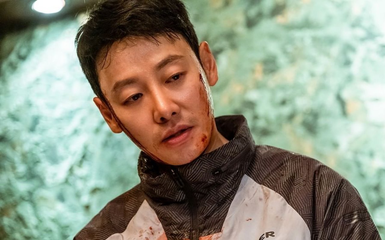 7 Potret Kim Dong Wook, Si Pembunuh Haus Darah di 'The King Of Pigs'