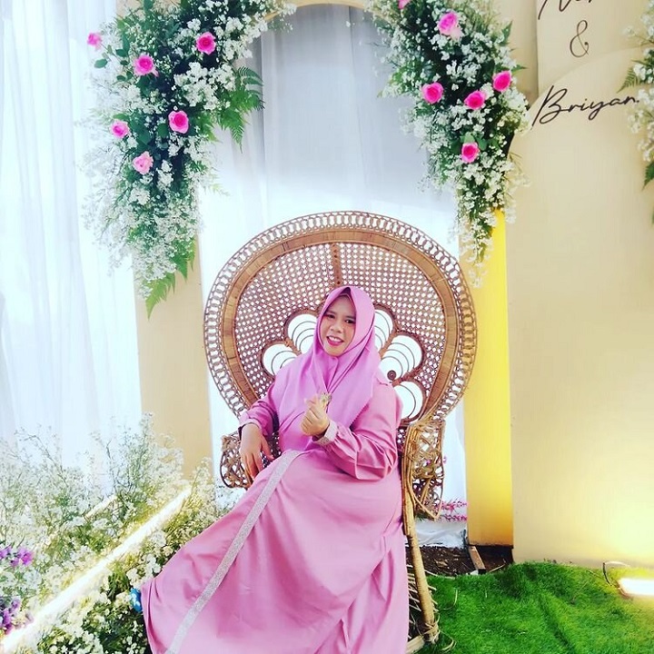 Terlihat Makin bahagia