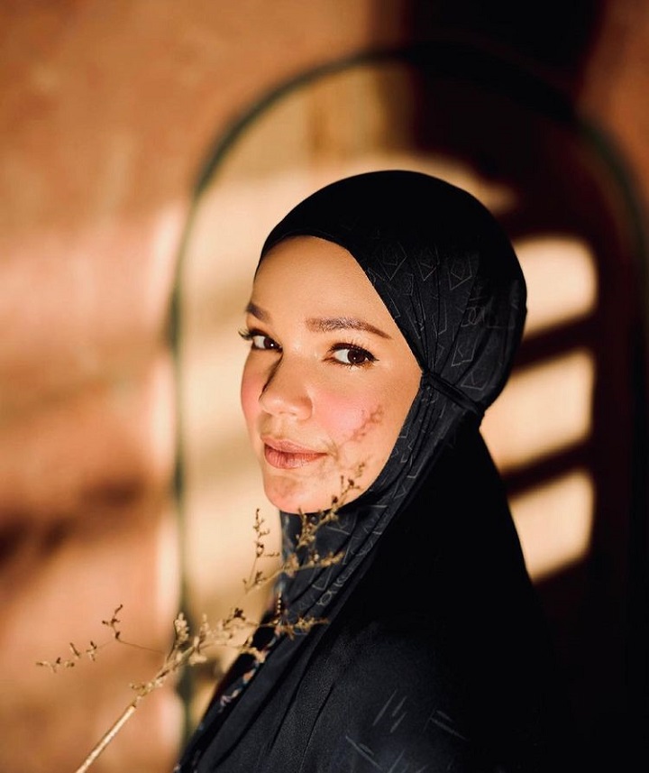 Dewi sandra