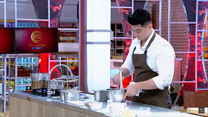 Serius Saat Peragakan Duplicate Dish Challenge