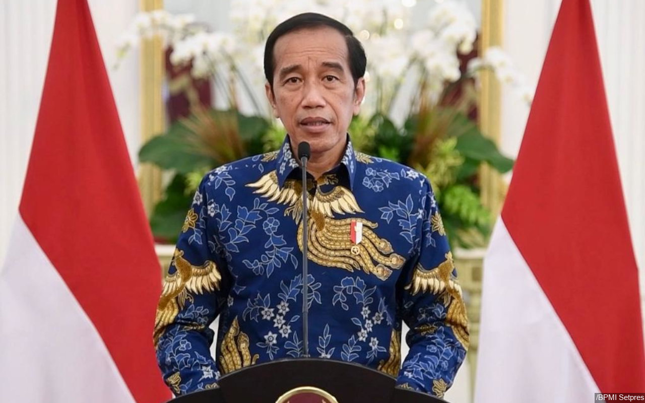 Jokowi Ingatkan Keluarga Personel TNI-Polri Jangan Sampai Undang Penceramah Radikal