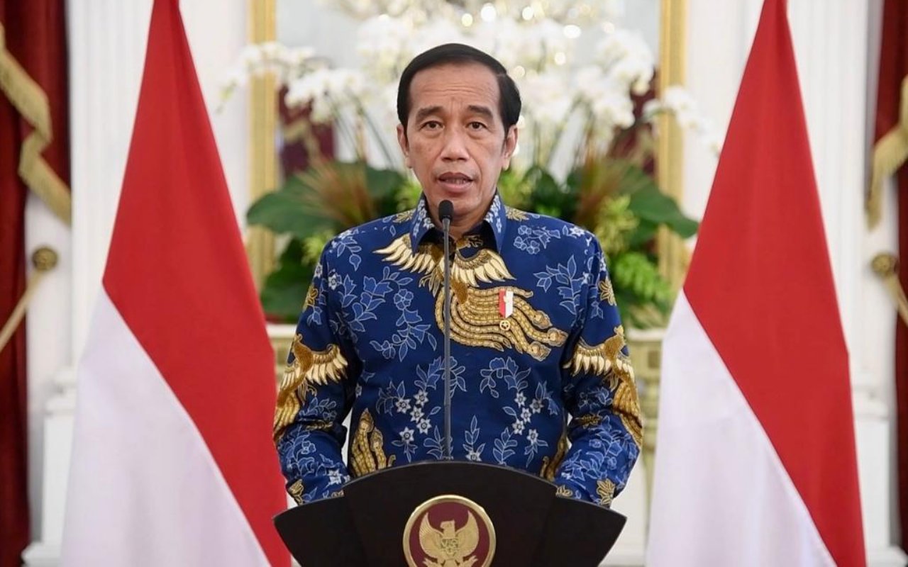 Jokowi Sentil Grup WhatsApp TNI-Polri, Aparat Akan Lakukan Pengawasan Secara Berkala