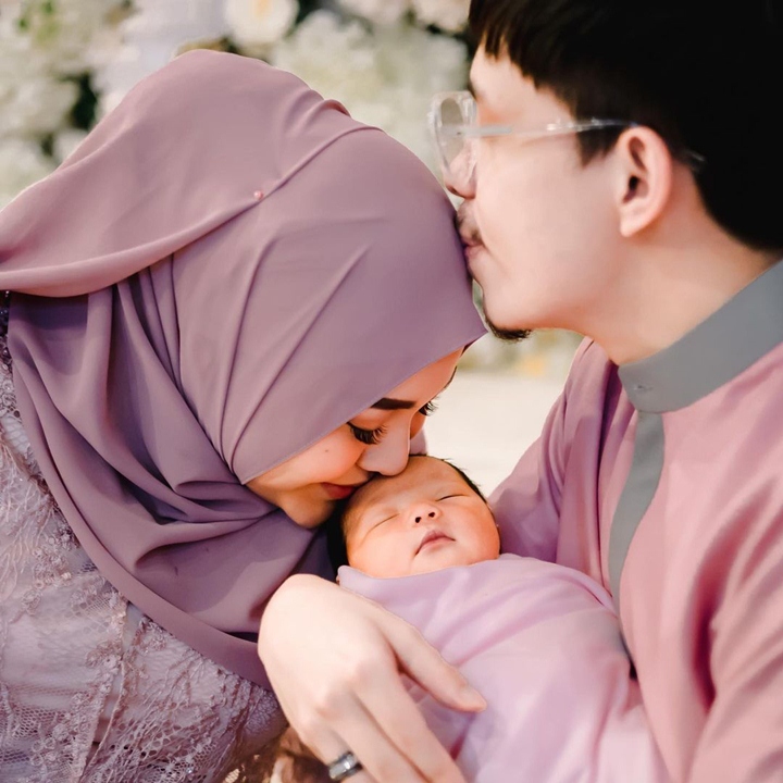 Ketika Ameena Pertama Kali Dipublish