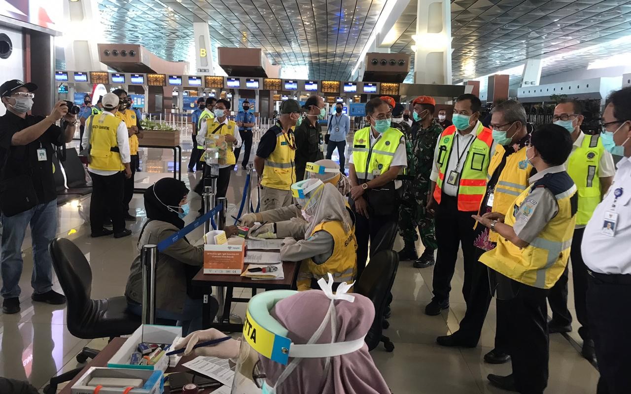 Pesawat Yang Mengevakuasi 83 WNI Di Ukraina Tiba di Bandara Soekarno Hatta